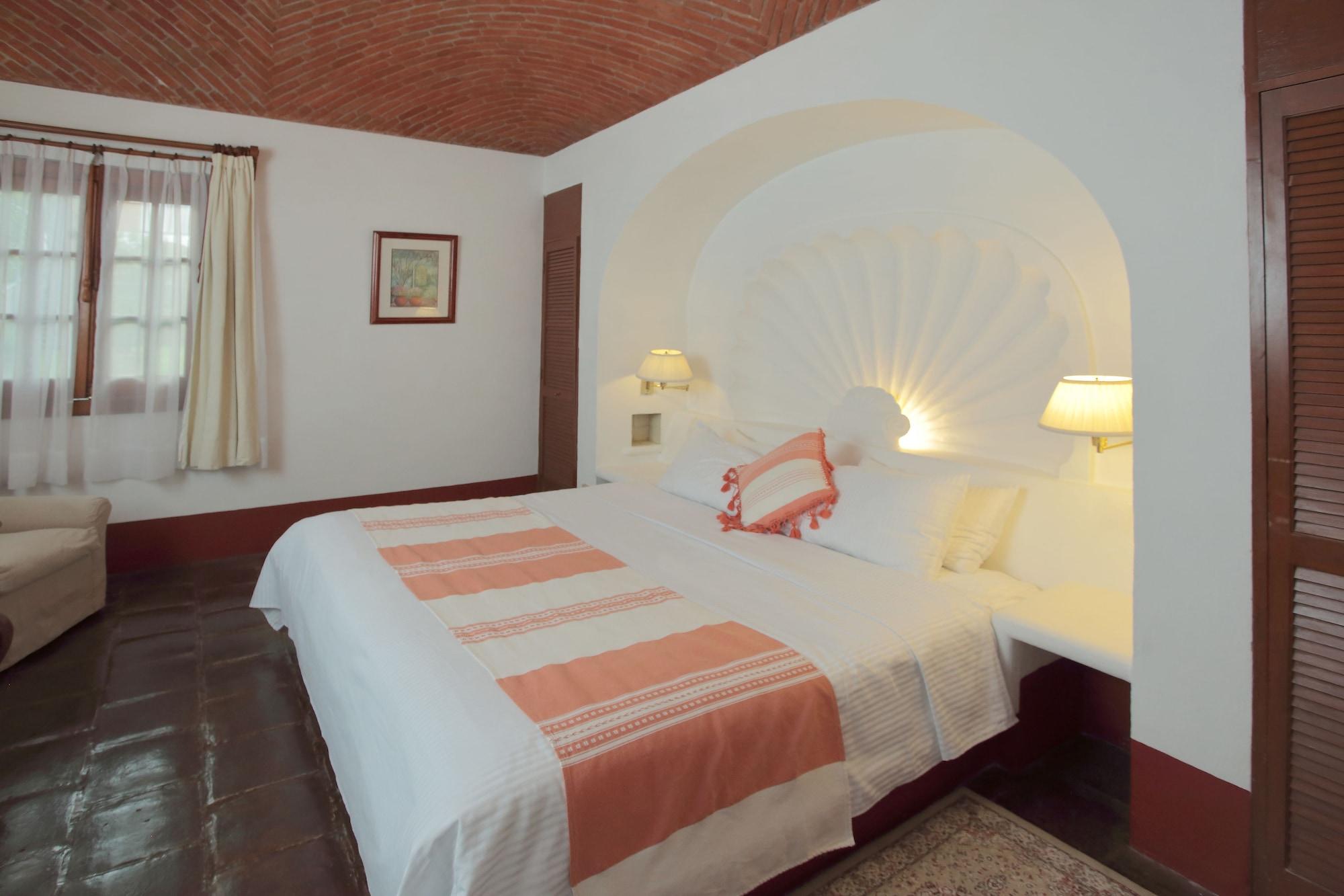 Posada Del Tepozteco - Hotel & Gallery Тепоцтлан Екстериор снимка
