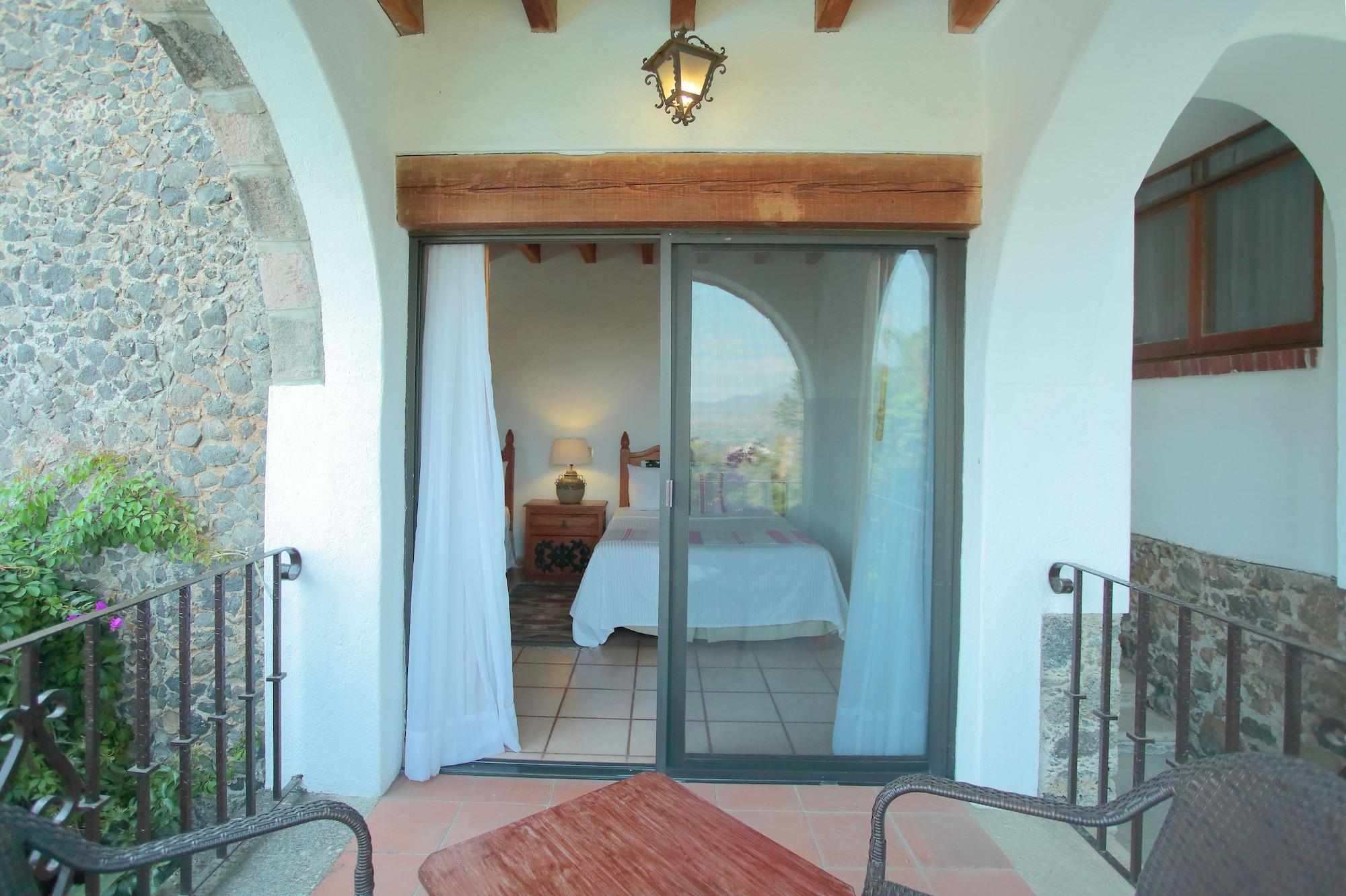 Posada Del Tepozteco - Hotel & Gallery Тепоцтлан Екстериор снимка