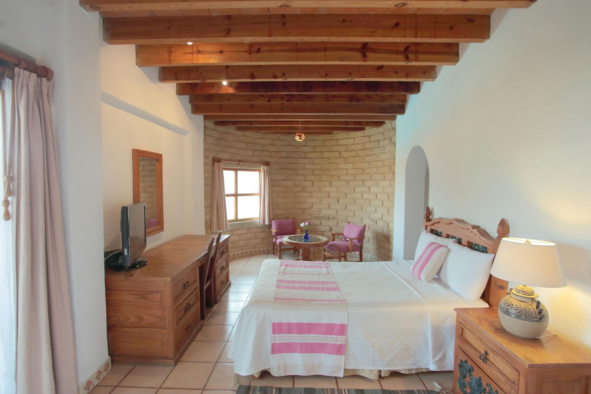 Posada Del Tepozteco - Hotel & Gallery Тепоцтлан Екстериор снимка